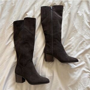 Dark Brown Heeled Suede Boots